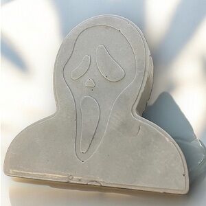 Vanilla rum SOAP handmade 4x4in 7oz ghost face shea butter/ oatmeal milk …